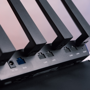 Bộ Phát Wifi6 GL.iNet GL-AXT1800 - Router VPN